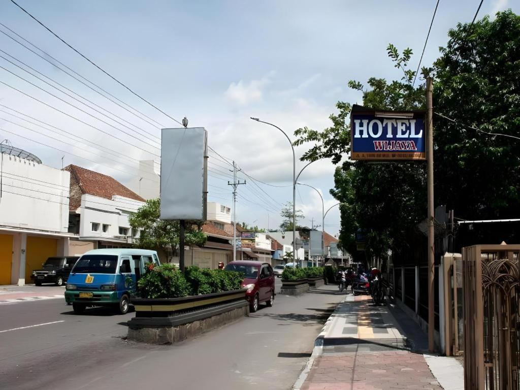 Hotel Wijaya Magelang Bagian luar foto